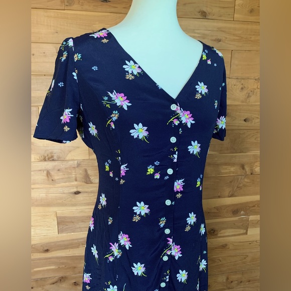 GAP Navy Floral Button Front Dress Size 6 - Picture 3 of 5